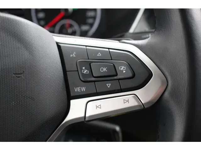 Volkswagen T-Cross 1.5 TSI 150pk DSG Style 2022 Benzine 16