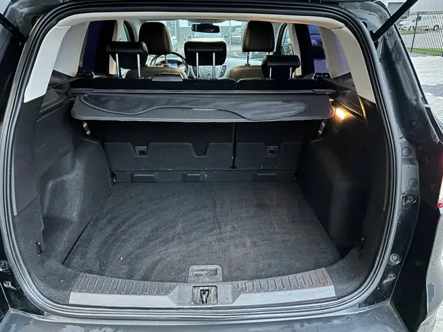 Ford Kuga 1.5 Trend | Lees Tekst!!!! | 2015 Benzine 10