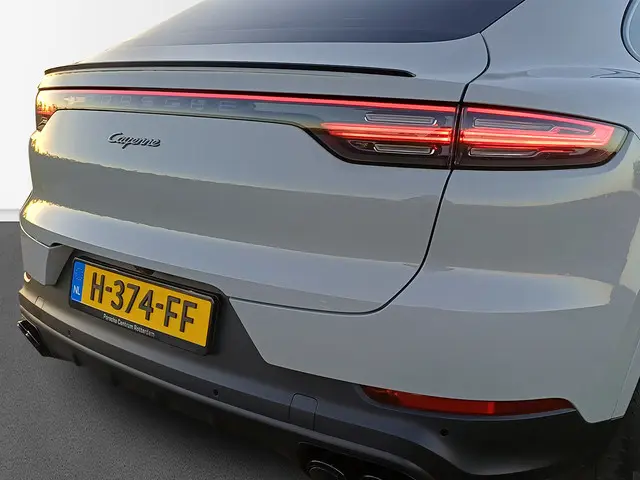 Porsche Cayenne Coupé 3.0 E-Hybrid 2020 Hybride Benzine 17