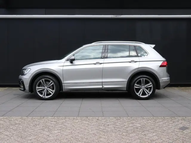 Volkswagen Tiguan 2