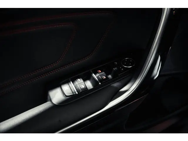 Kia Ceed 1.6 T-GDi GT 2023 Benzine 41