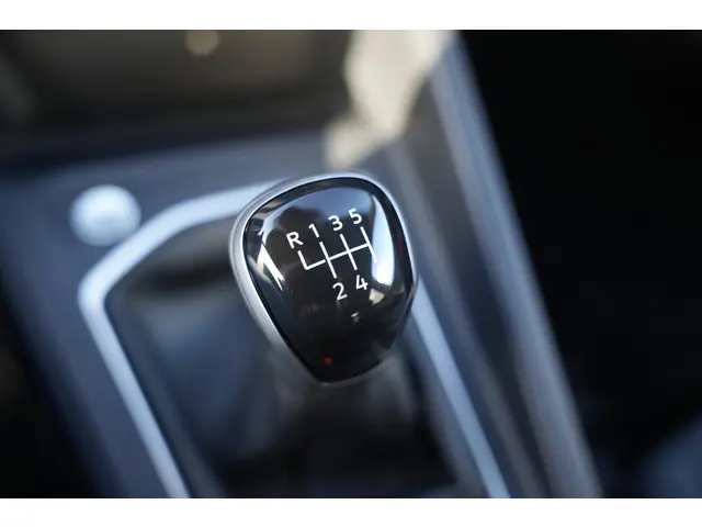 Volkswagen Golf 1.5 TSI Style 2022 Benzine 27