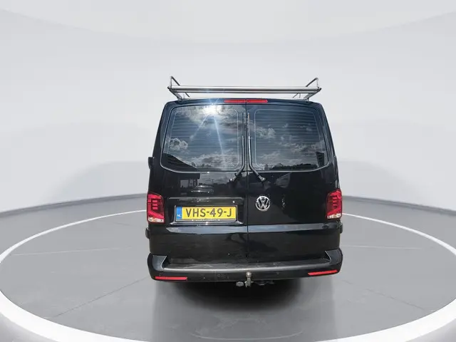 Volkswagen Transporter 2.0 TDI L2H1 28 2021 Diesel 7