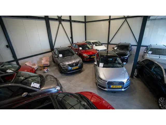 Renault Captur 1.0 TCe 100 Bi-Fuel Intens 2020 Benzine 35