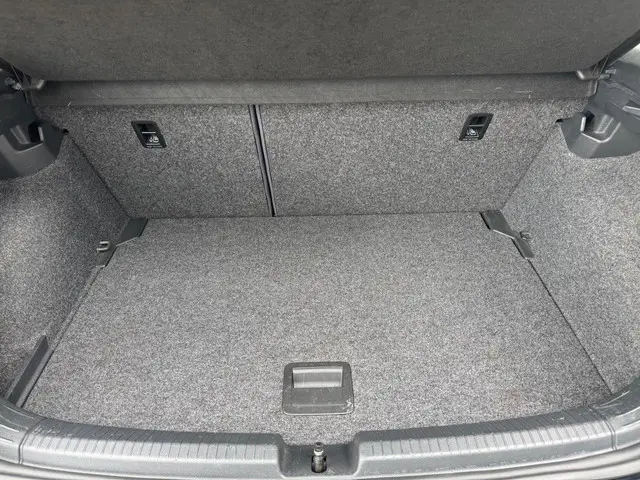 Volkswagen Polo 1.0 TSI Highline 2019 Benzine 35