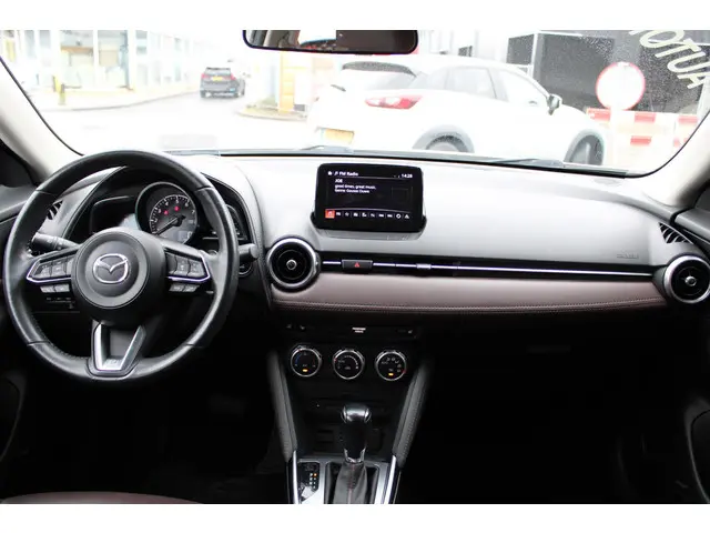 Mazda CX-3 2.0 SkyActiv-G 150 GT-M 4WD 2018 Benzine 28