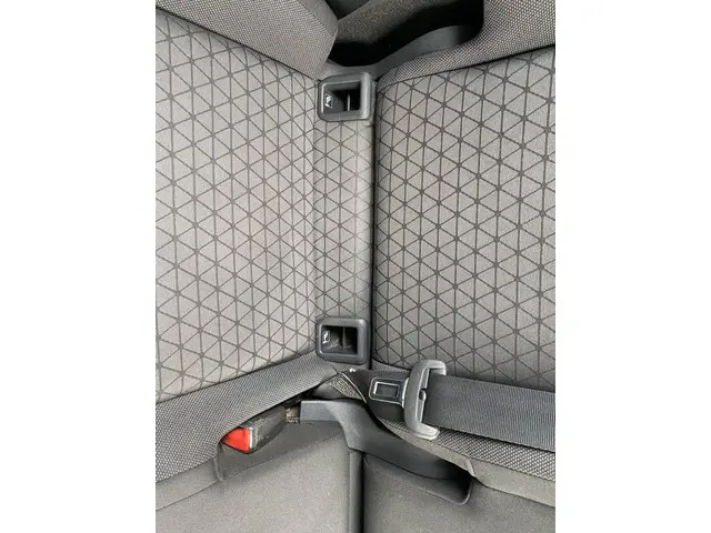 Volkswagen T-Cross 1.0 TSI Life 2020 Benzine 31