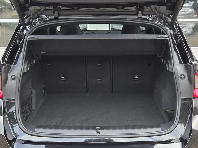 BMW X1 sDrive20i 2023 Benzine 17