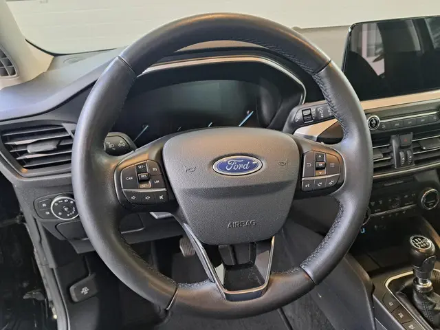 Ford Focus 1.0 EcoBoost Titanium Business 2018 Benzine 11