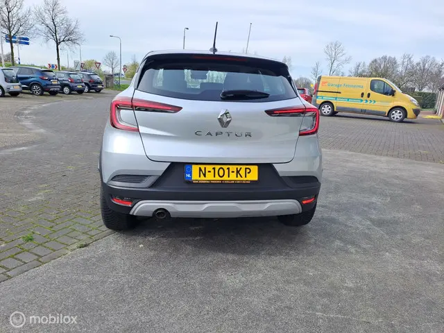 Renault Captur 1.0 TCe 90 Zen 2021 Benzine 4