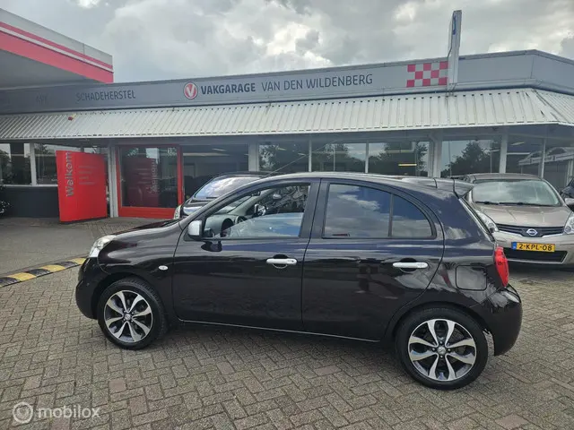 Nissan Micra 1.2 Connect Edition N-TEC 2017 Benzine 2