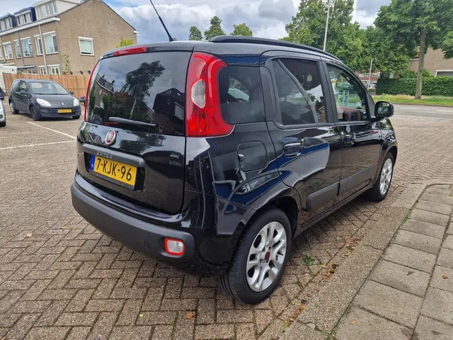 Fiat Panda 0.9 TwinAir Lounge | Automaat 2013 Benzine 3