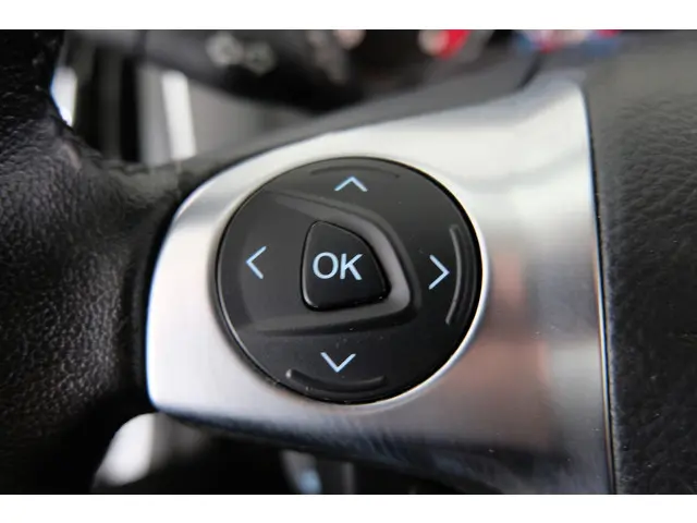 Ford Focus Wagon 1.0 EcoBoost Trend 2014 Benzine 17