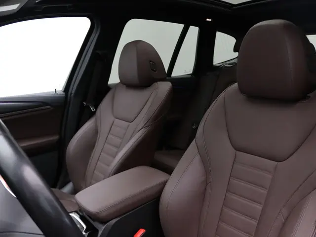 BMW iX3 High Executive 80 kWh 2022 Elektrisch 7