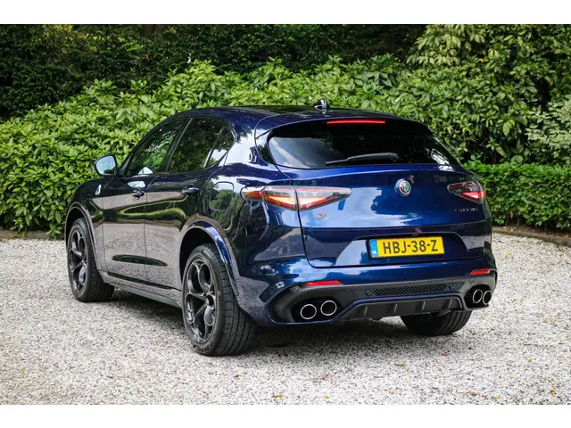 Alfa Romeo Stelvio 2.9 V6 AWD Quadrifoglio 2020 Benzine 3