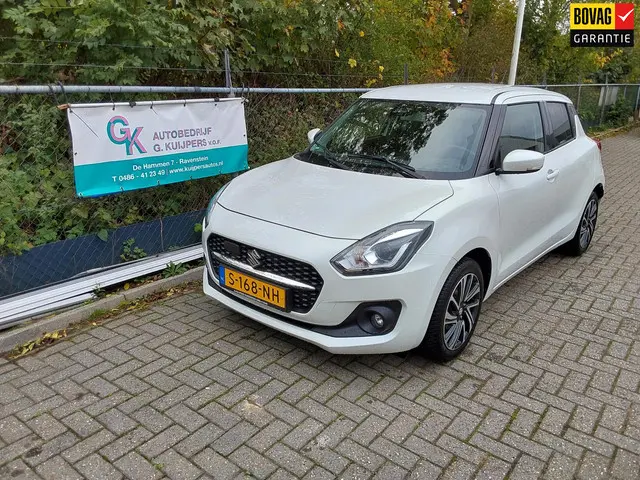 Suzuki Swift 1.2 Style Smart Hybrid 2023 Hybride Benzine