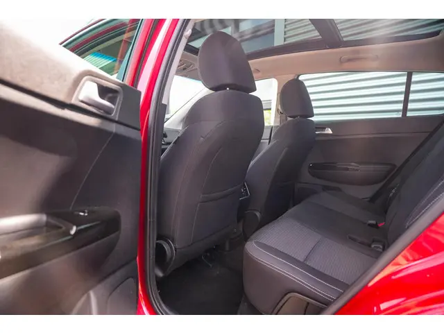 Kia Sportage 1.6 GDI DynamicLine 2021 Benzine 10