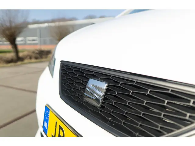 SEAT Mii 1.0 Sport Connect, VERKOCHT !!! 2016 Benzine 37