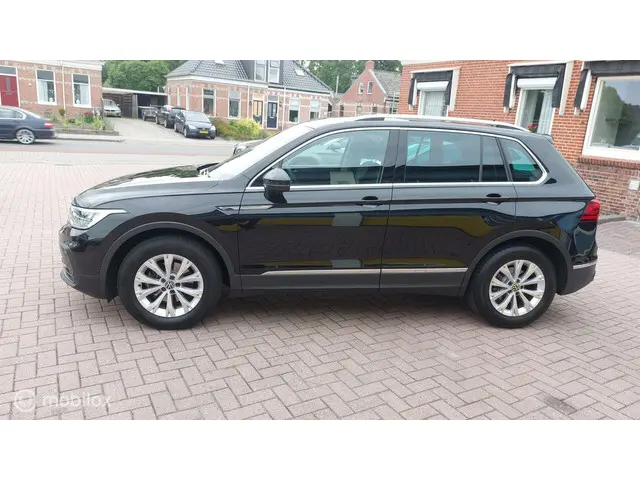 Volkswagen Tiguan 1.5 TSI Life Business 2021 Benzine 6
