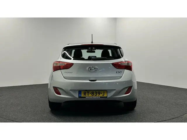 Hyundai i30 1.4 |Airco|Lichtmetaal| 2014 Benzine 7