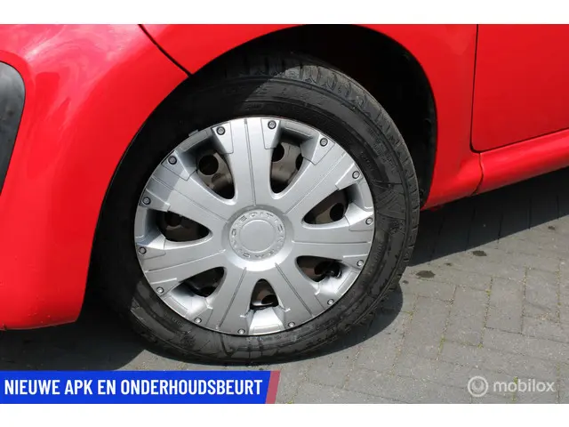 Citroën C1 1.0 Attraction Nieuwe APK 2014 Benzine 2