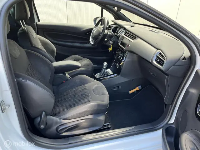 DS DS 3 1.2 PureTech So Chic 2017 Benzine 8