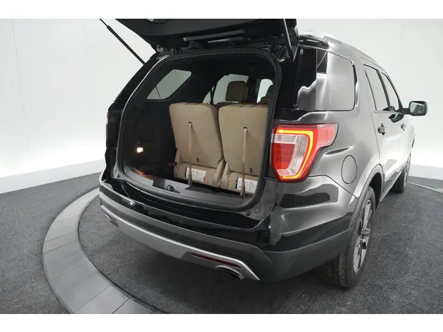 Ford Explorer XLT 2.3 Ecoboost 2019 Benzine 59