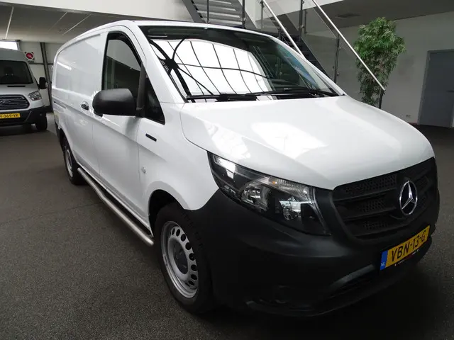 Mercedes-Benz eVito eVito Lang 41 kWh 2019 Elektrisch 3