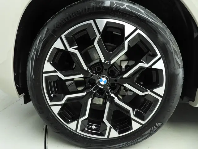 BMW X3 30e xDrive 2025 Hybride Benzine 11