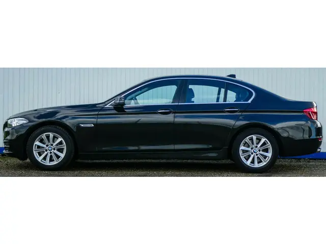 BMW 5 Serie 520i High Executive - NL Auto 2015 Benzine 6