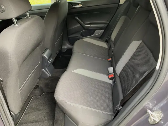 Volkswagen Polo 1.0 TSI Life Business, DSG 2022 Benzine 15