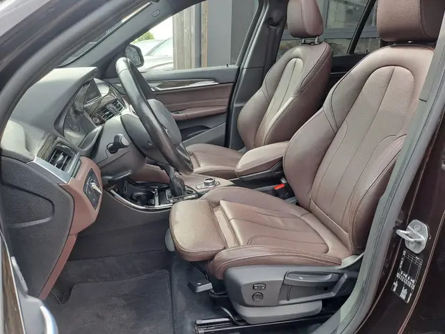 BMW X1 sDrive18i High Executive 2017 Benzine 21