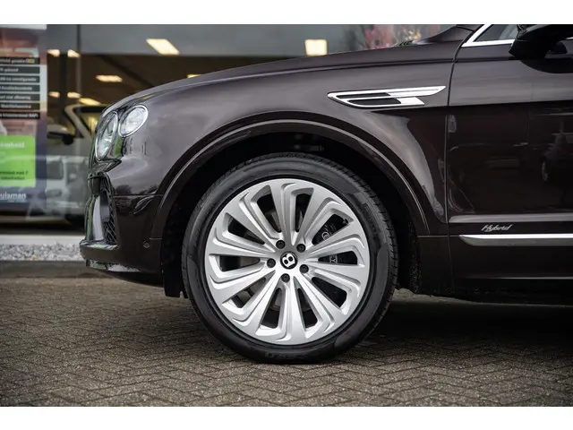 Bentley Bentayga 3.0 V6 Hybrid 2022 Hybride Benzine 9
