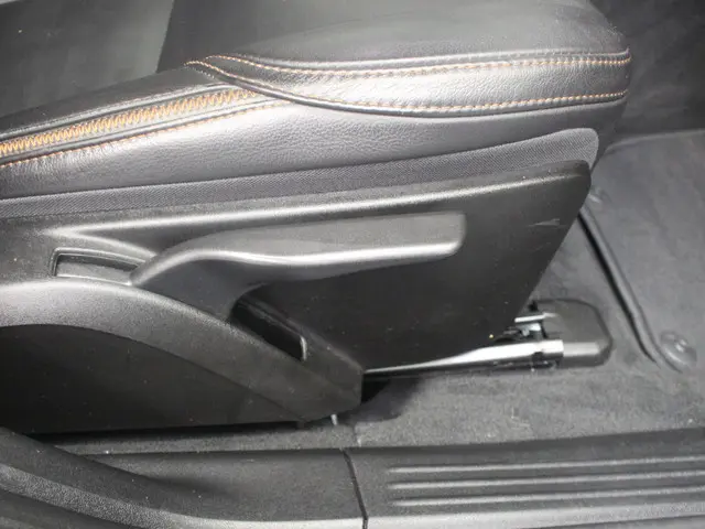 Volvo V40 Cross Country T3 Polar+ Luxury 2018 Benzine 14