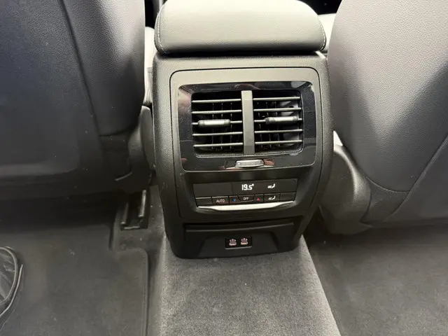BMW X3 xDrive20i High Executive Edition 2019 Benzine 18