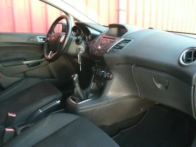 Ford Fiesta 1.0 Style / Airco / Navi 2015 Benzine 6