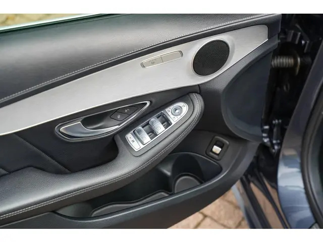 Mercedes-Benz C-Klasse 200 Prestige 2014 Benzine 14