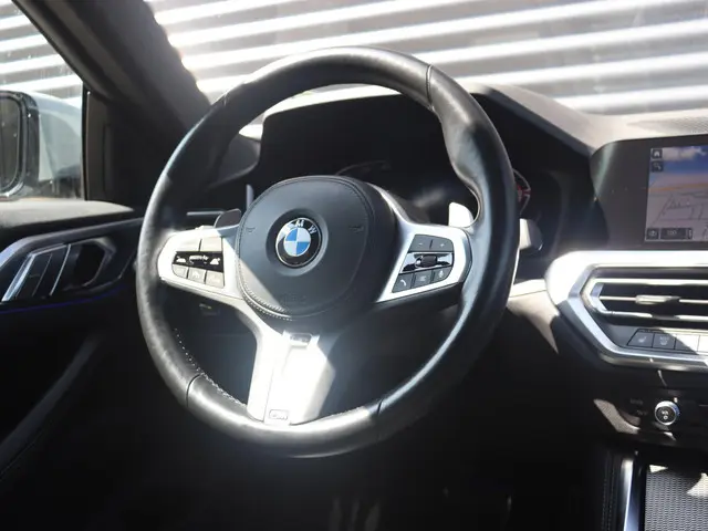 BMW 4 Serie Coupé 420i 2022 Benzine 32