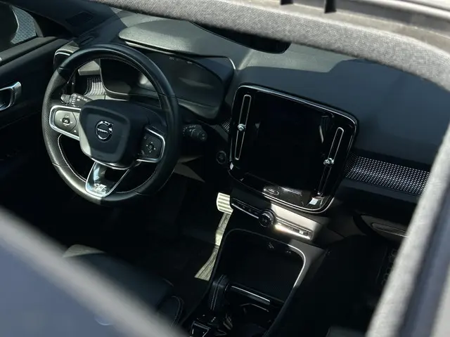 Volvo XC40 1.5 T3 R-Design 2019 Benzine 13