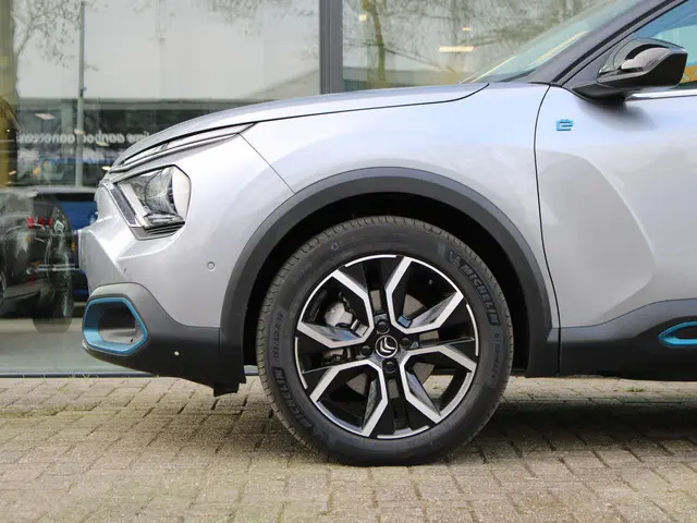 Citroën ë-C4 Shine 50 kWh 2022 Elektrisch 22
