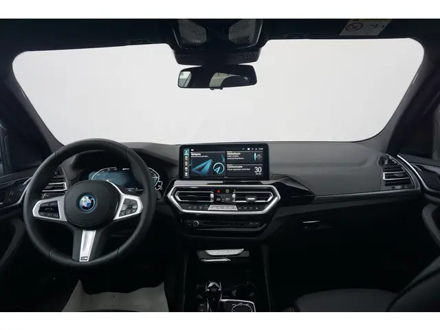 BMW X3 xDrive30e 2025 Hybride Benzine 11