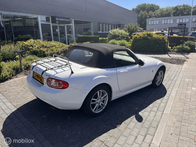 Mazda MX-5 3