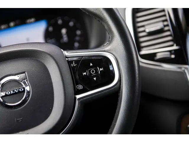 Volvo XC90 2.0 D5 AWD Inscription 2019 Diesel 27