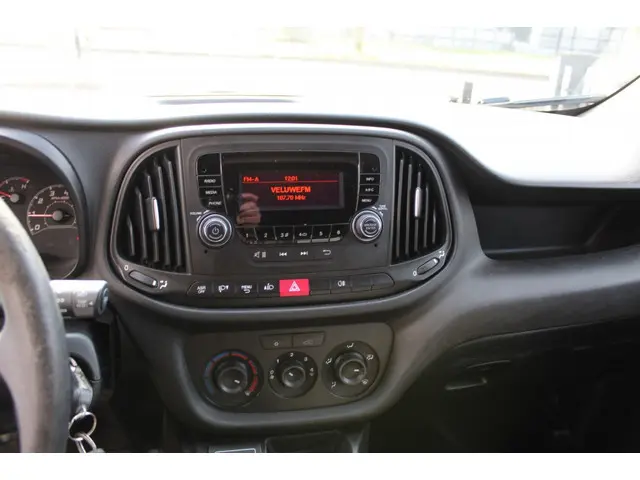 Fiat Doblò Cargo 1.3 MJ L1H1 Actual 2017 Diesel 11