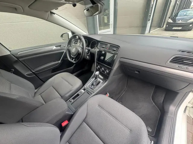 Volkswagen e-Golf E-DITION 2020 Elektrisch 5