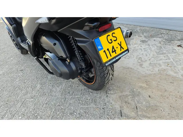 Peugeot Metropolis Scooter RS 400i 2015 Benzine 24