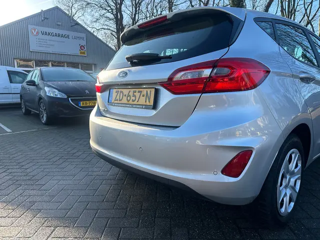 Ford Fiesta 1.1 Trend , navigatie , airco 2019 Benzine 5
