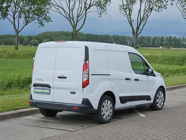 Ford Transit Connect 1.5 2020 Diesel 3