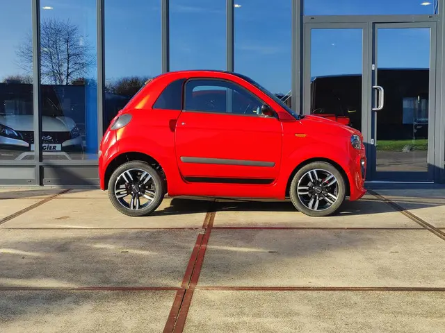 Microcar Dué Brommobiel 6 Plus Pack Design 2022 Diesel 6