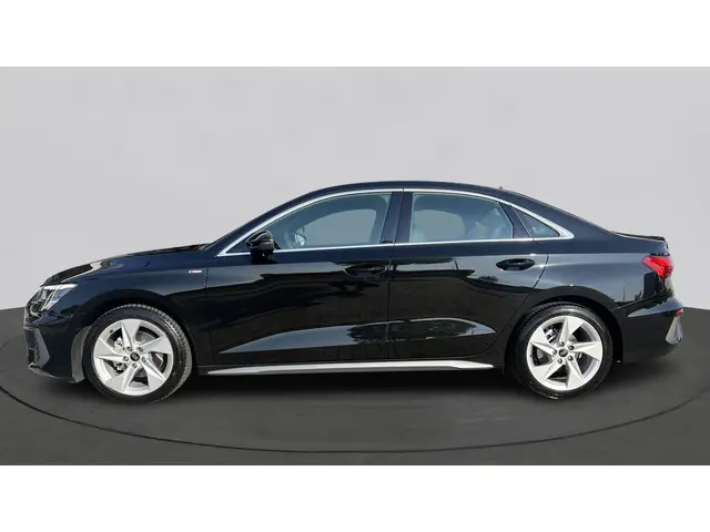 Audi A3 Limousine 30 TFSI 110Pk S Edition 2023 Benzine 10